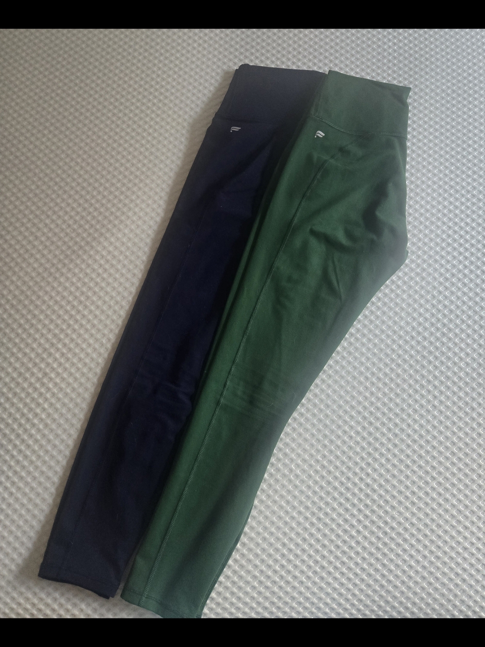Fabletics Define PowerHold High-Waisted Leggings 7/8 Palm Green & Abyss - Picture 2 of 6